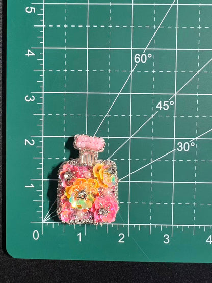 SUPERVALUECHOICE HCSEYD00022 Rhinestone Patch Perfume Wine Glass Hat Motif Sew On Clothing Applique