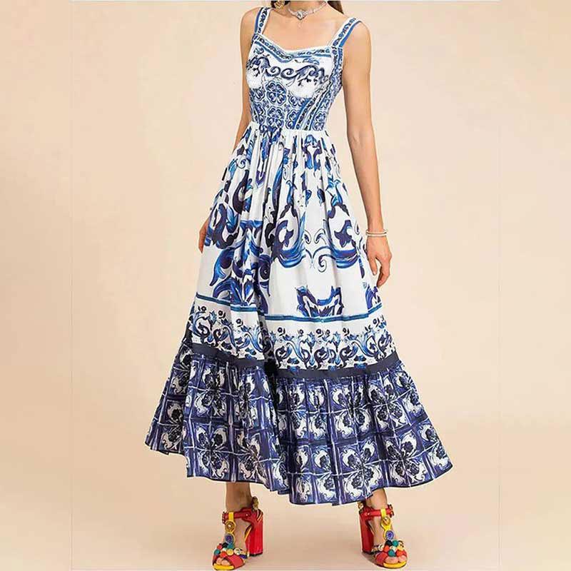 SVCD000007 Printed square collar halter dress with pleated, slimming and large swing in European and American style